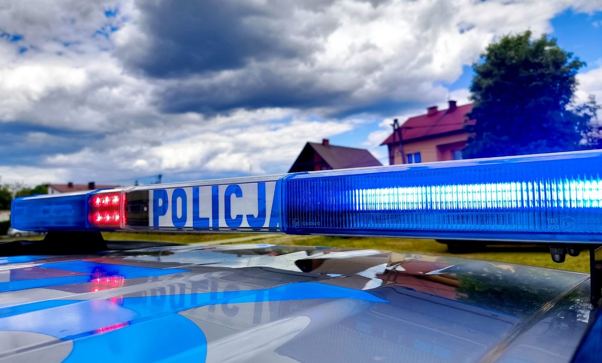 Wpadł podczas policyjnych czynności. 59-latek był poszukiwany przez sąd