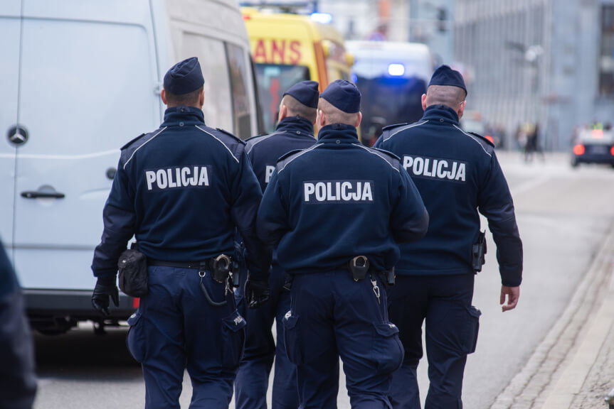 Blisko trzy tysiące kontroli i setki mandatów. Policja podsumowała weekend na drogach