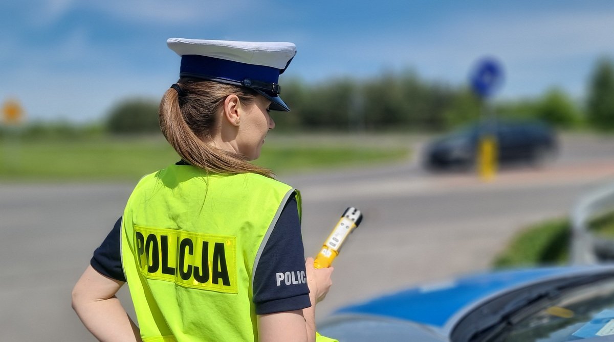 Policjanci od razu wyczuli problem. 56-latka miała ponad 0,8 promila