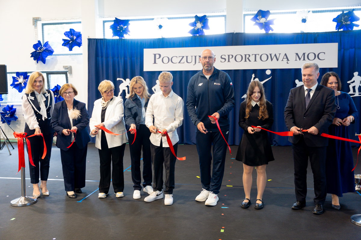 Minister sportu w Jedliczu. Hala za ponad 5 mln zł oficjalnie otwarta
