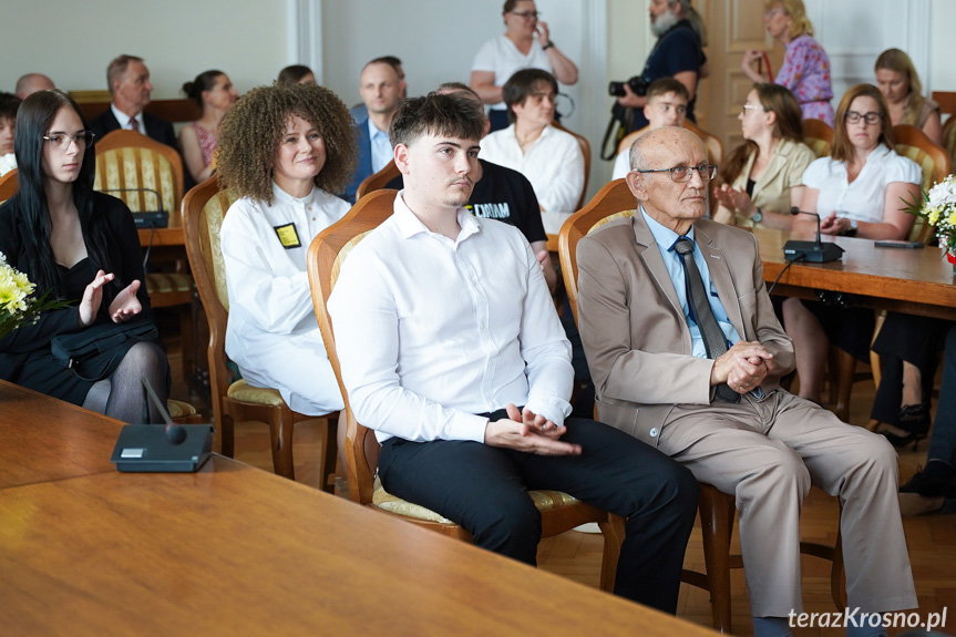 Krosno wyróżniło zasłużonych dla kultury i sportu