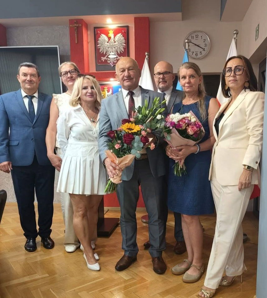 Zarząd Powiatu Krośnieńskiego z absolutorium i wotum zaufania. Nadwyżka zamiast deficytu