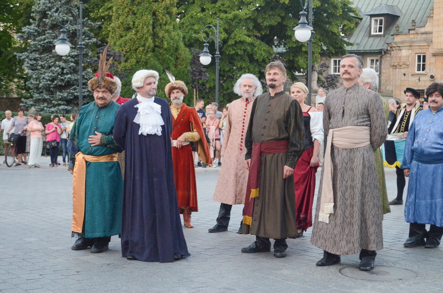 Święto Murów Krosna już w weekend. Zobacz jak świętowano przed dziesięciu laty [ZDJĘCIA]