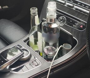 Przyjechał autem pod komendę i powiedział, że jest pijany