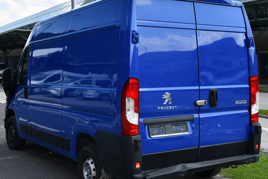 Jechał z Peugeotem do Ukrainy. Auto było poszukiwane od ponad roku