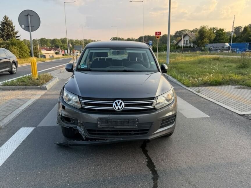 Jechał pod prąd i nie zatrzymał się do kontroli. Był kompletnie pijany