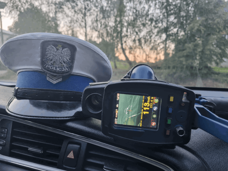 63 km/h za szybko. Kierowca BMW stracił prawo jazdy