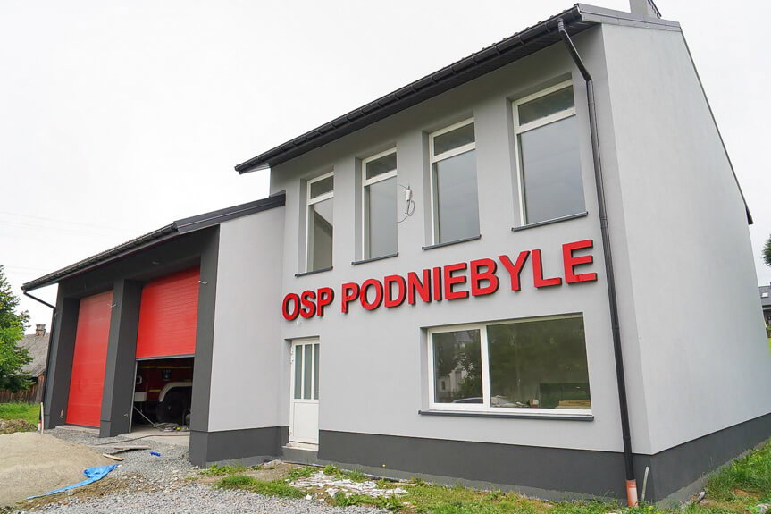 Budowa remizy OSP Podniebyle na finiszu