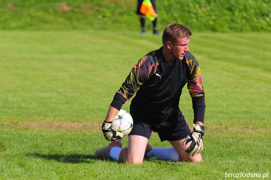 Efektowna wygrana Kotwicy Korczyna. Pogrom w drugiej połowie