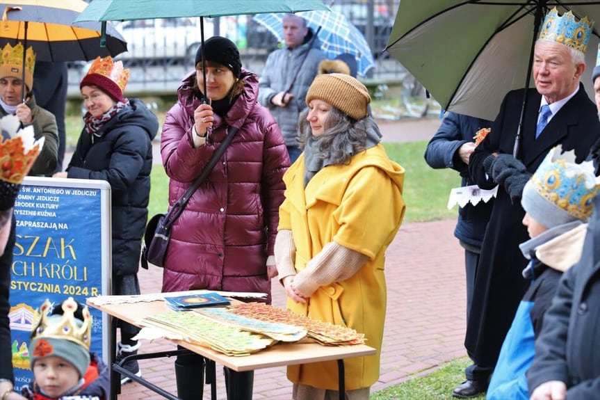 Ulicami Jedlicza przeszedł Orszak Trzech Króli