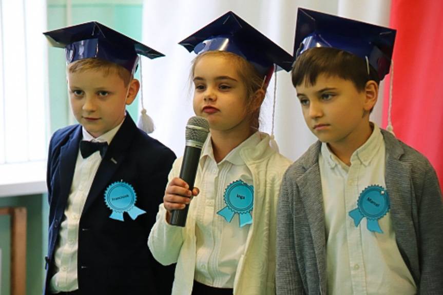 Uroczystości Dnia Edukacji Narodowej w ZSP Żarnowcu