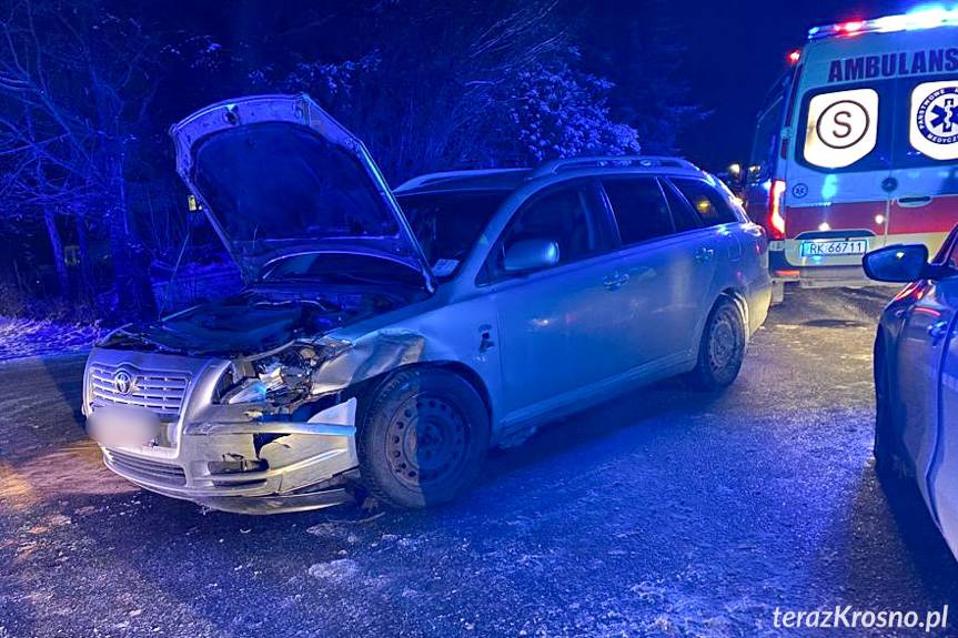 Zderzenie dwóch osobówek na Rzeszowskiej