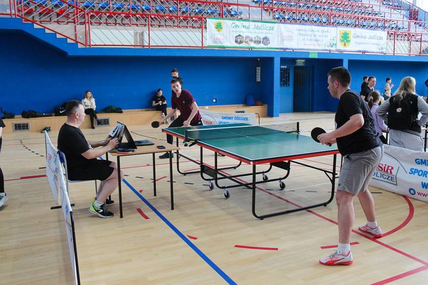 Gminne eliminacje do powiatowej olimpiady tenisa stołowego w Jedliczu