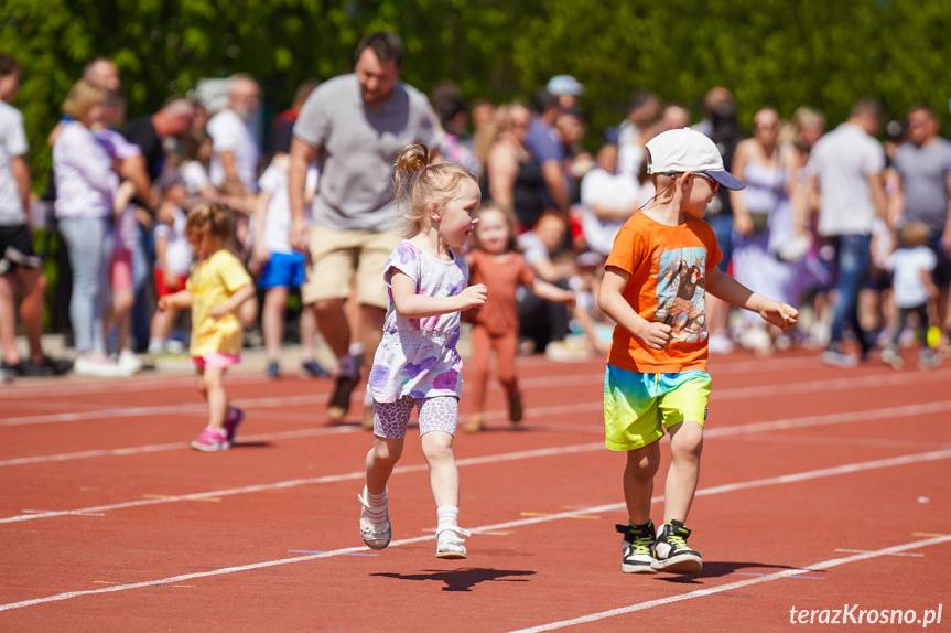 Biegi dla dzieci i młodzieży [ZDJĘCIA]