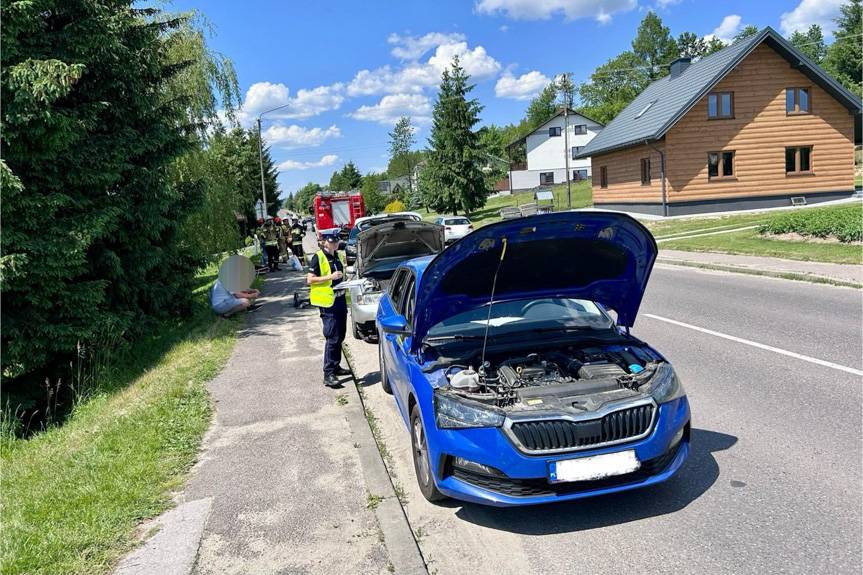 Zderzenie trzech pojazdów w Bliznem