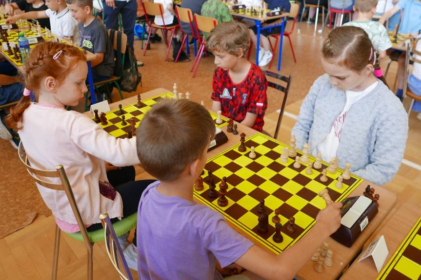 161 szachistów zmierzyło się w Rogach