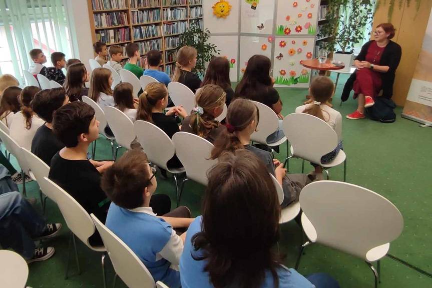 "Wyszymory i inne bieszczadzkie stwory…" - spotkania z Jolą Jarecką