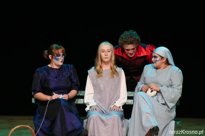 Iwona, Księżniczka Burgunda w interpretacji grupy Wariates