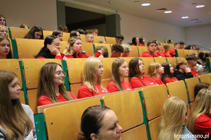 Jak bezpiecznie ratować? Konferencja i warsztaty dla służb ratowniczych w PANS w Krośnie