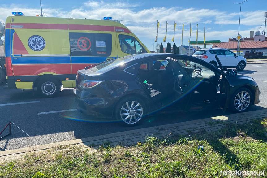 Krosno. Zderzenie osobówki z samochodem ciężarowym