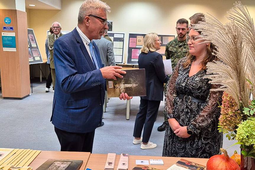 Niezwykła historia Kaspra Wojnara na wystawie w Krakowie