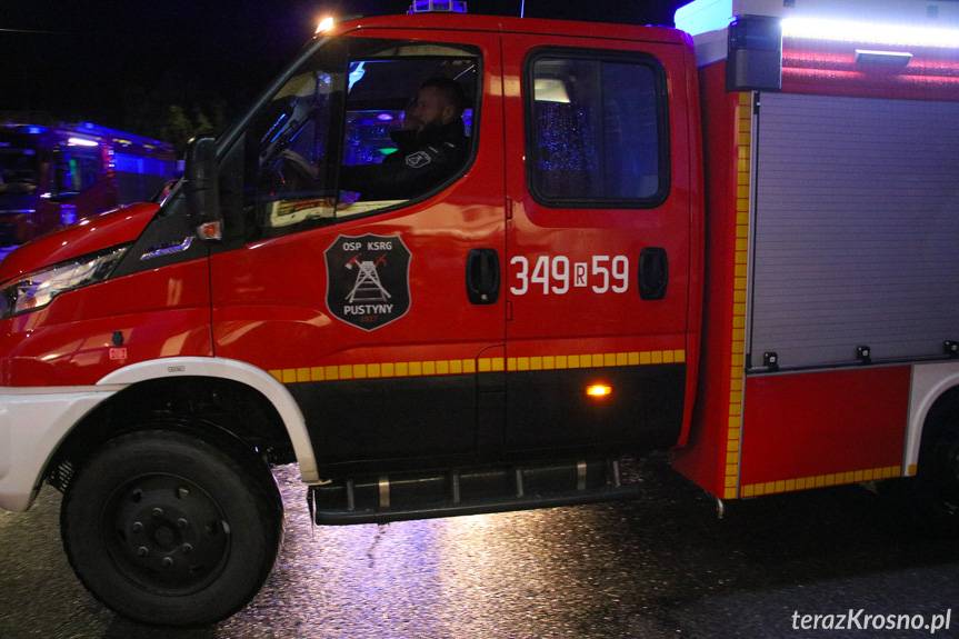 Wyjątkowy dzień w historii OSP Pustyny. Druhowie powitali nowy samochód ratowniczo-gaśniczy