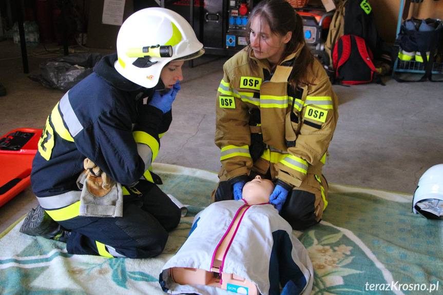 Atak nożownika, wypadek drogowy, upadek z wysokości. Manewry ratownicze Haczów 2024 [ZDJĘCIA]