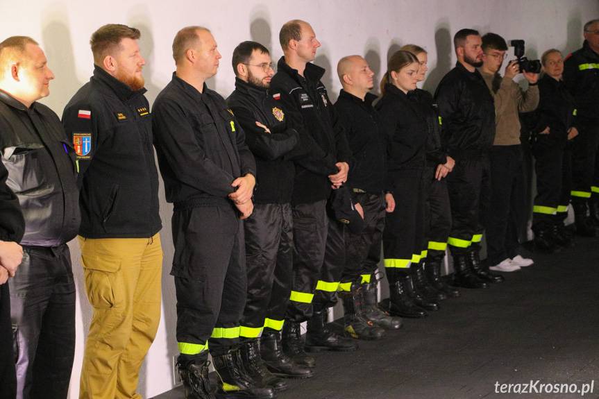 Druhowie z OSP Iskrzynia bezkonkurencyjni w powiatowych zawodach strzeleckich