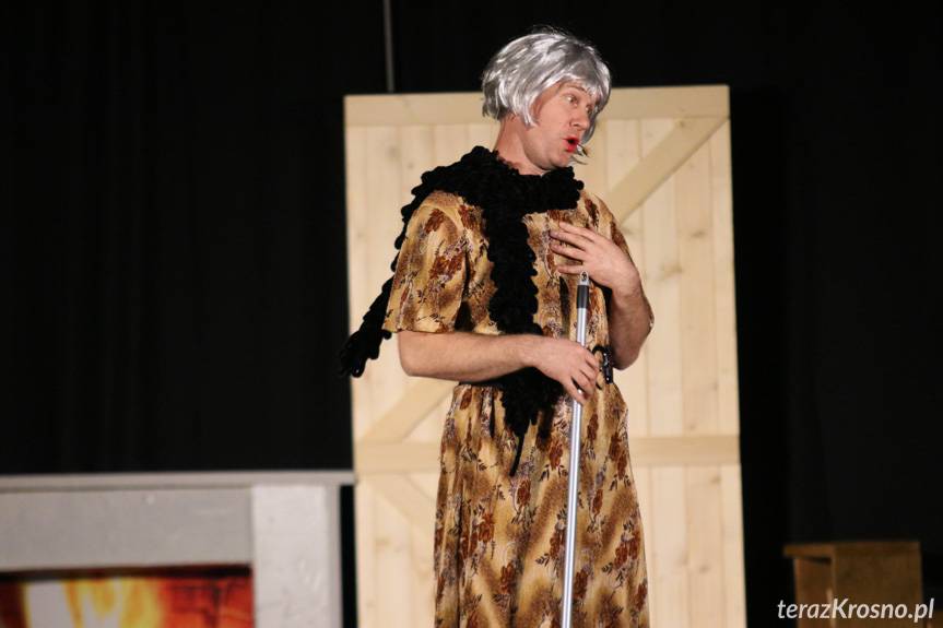 Sylwia na deskach domu ludowego w Targowiskach [ZDJĘCIA]