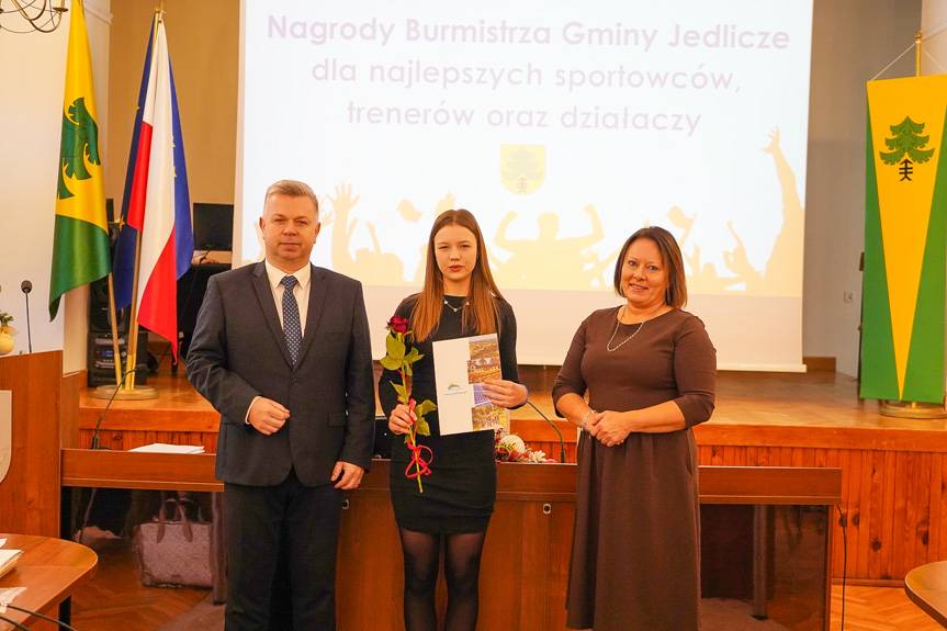Sportowcy, trenerzy i działacze z Jedlicza nagrodzeni przez burmistrza