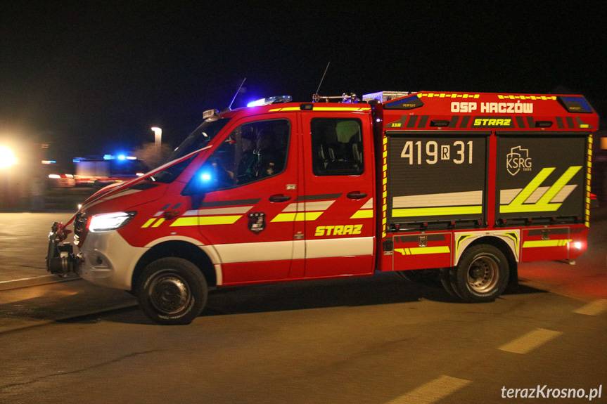 Druhowie z OSP Haczów powitali nowy samochód ratowniczo-gaśniczy [ZDJĘCIA]
