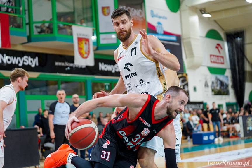 Nie tak to miało wyglądać. Miasto Szkła Krosno uległo OPTeam Energia Polska Resovii Rzeszów 95:109 [ZDJĘCIA]