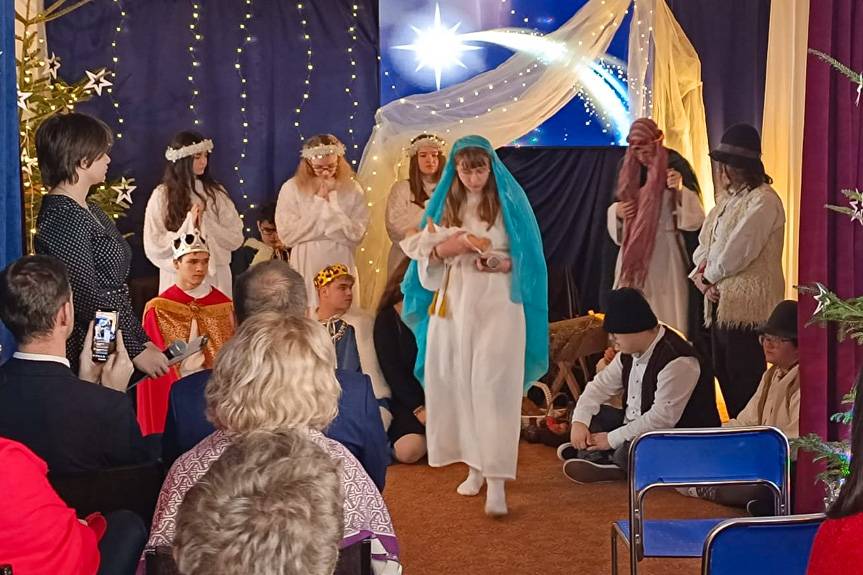 Jasełka w wykonaniu wychowanków SOSW w Iwoniczu-Zdroju