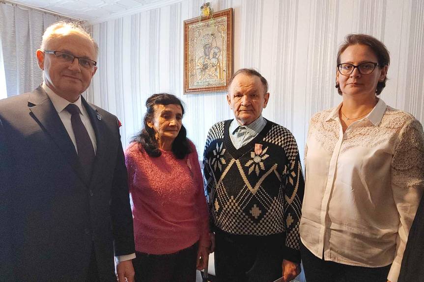 Wójt Gminy Korczyna wręczył medale za długoletnie pożycie małżeńskie