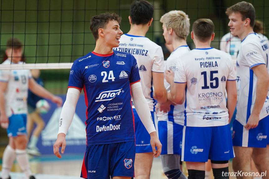 Karpaty PANS Krosno - Wisłok Strzyżów 3:0 (ZDJĘCIA)