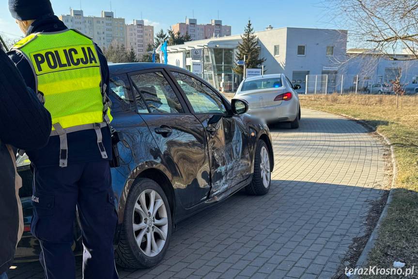 Zderzenie samochodów w Krośnie