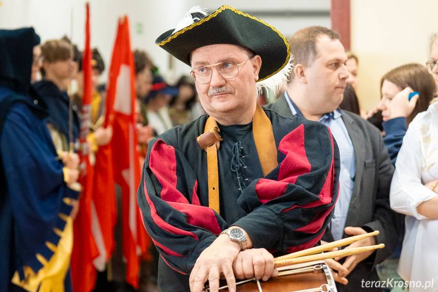 Tłumy w ZSP nr 1. Tak wyglądał Dzień Zawodowca i Dzień Języków Obcych w "Szczepaniku" [ZDJĘCIA]