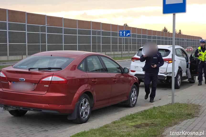 Zderzenie dwóch samochodów na Podkarpackiej