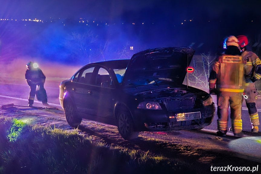 Zderzenie dwóch samochodów na DK28