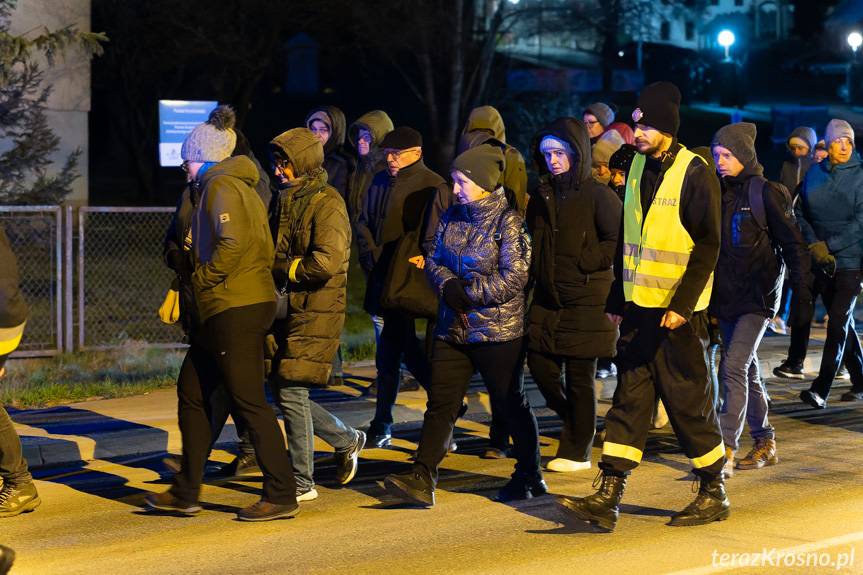 Z Miejsca Piastowego do Targowisk - marsz w duchu nauczania Jana Pawła II [ZDJĘCIA]