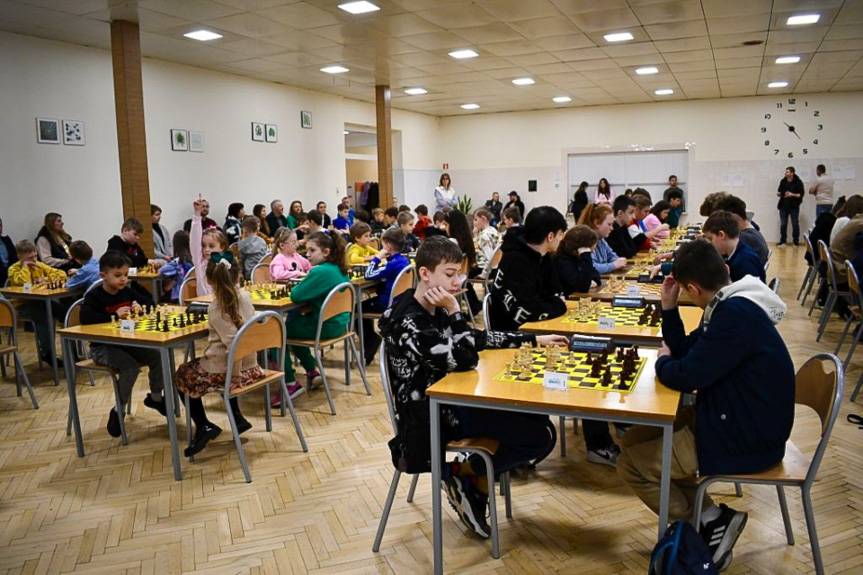 II Powiatowy Turniej Szachowy o Puchar Starosty Krośnieńskiego