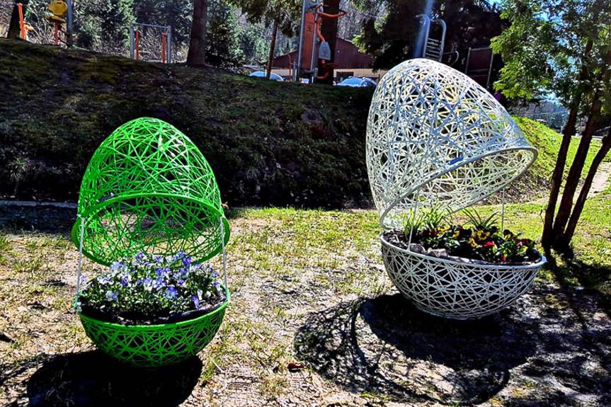 Kolorowy Ogród Wielkanocny w Iwoniczu-Zdroju