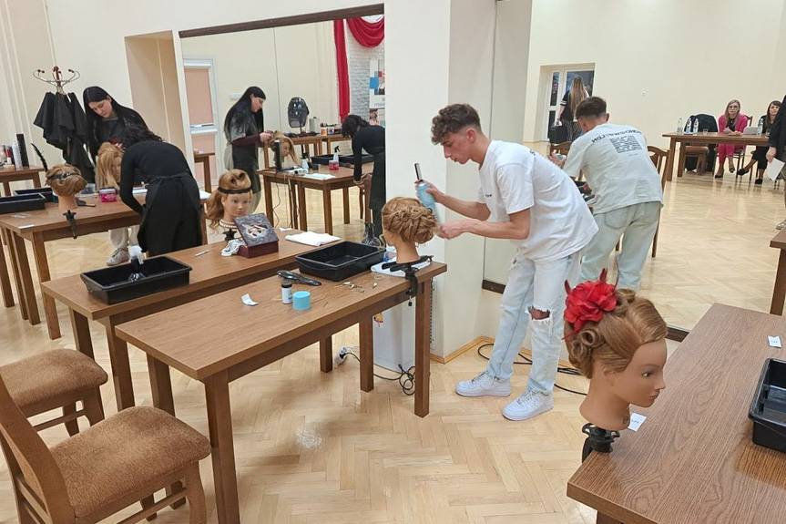 Młodzież OHP rywalizowała w Iwoniczu