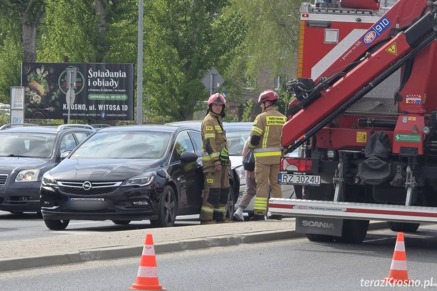 Krosno. Zderzenie dwóch samochodów