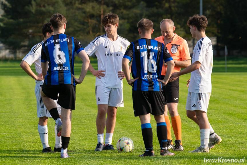 Nafta-Splast Jedlicze - Gryf Mielec 2:2 [ZDJĘCIA]