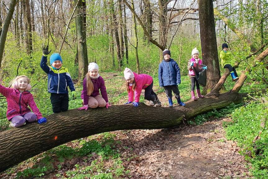 Ponad 4 tony śmieci mniej. Mieszkańcy Gminy Korczyna posprzątali swoją okolicę