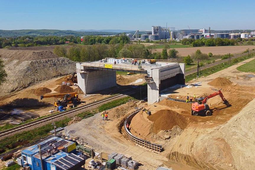 Budowa drogi Potok - Jedlicze. Trwa kolejny etap
