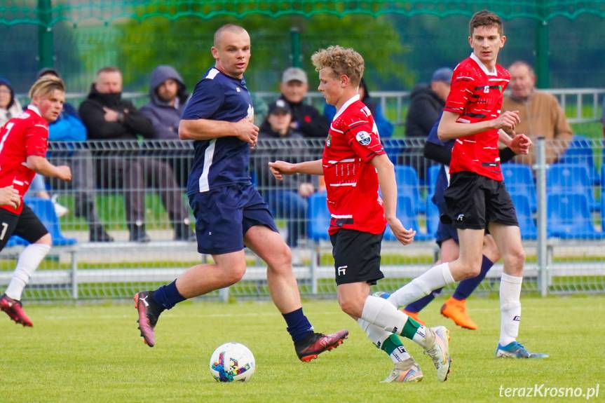 LKS Głowienka - Zamczysko Mrukowa 0:1 [ZDJĘCIA]