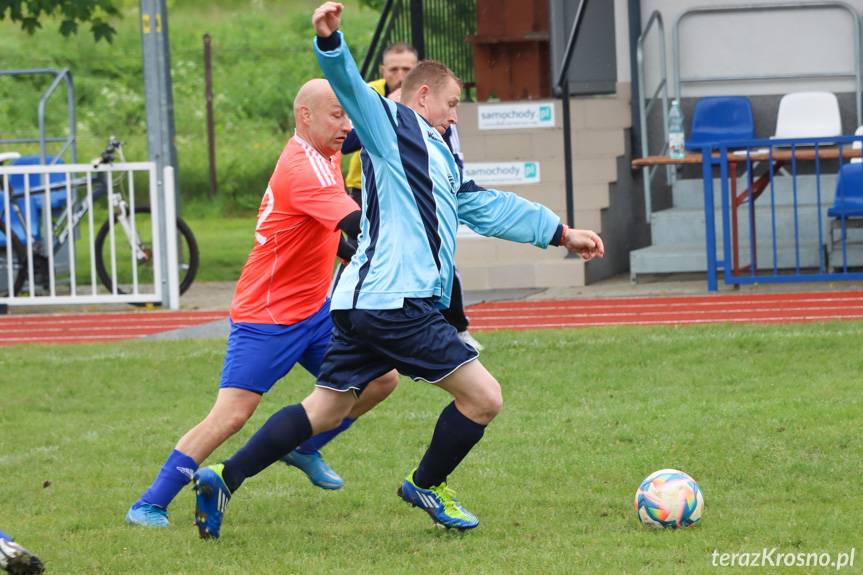 Międzynarodowy turniej OLD BOYS w Haczowie [ZDJĘCIA]