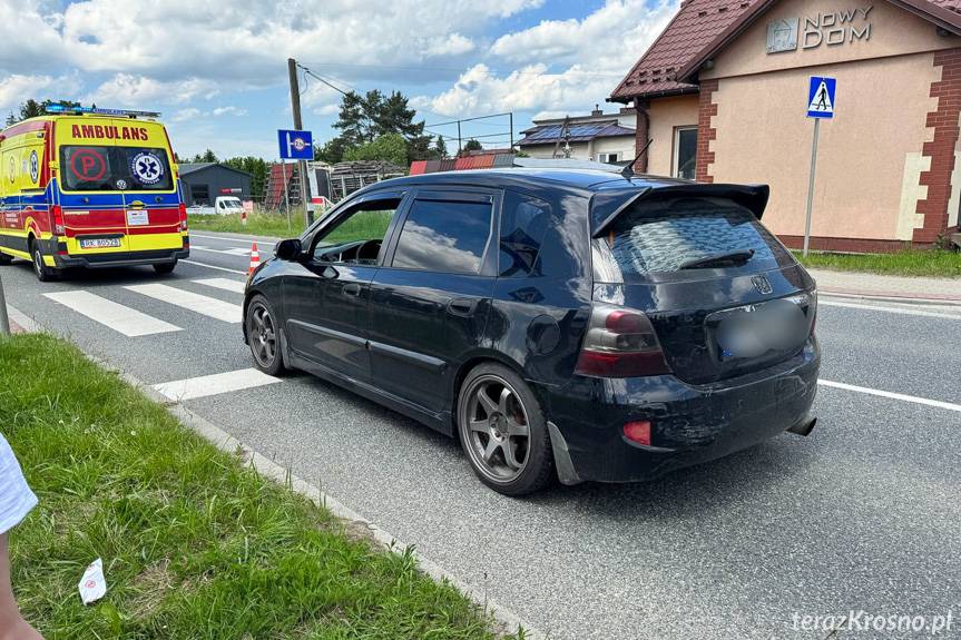 Zderzenie motocyklisty z samochodem w Krośnie
